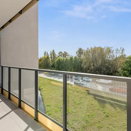 Triapart Porto - Fitness & Parking Apartman *